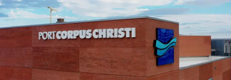 HQ-Signage005-960x334