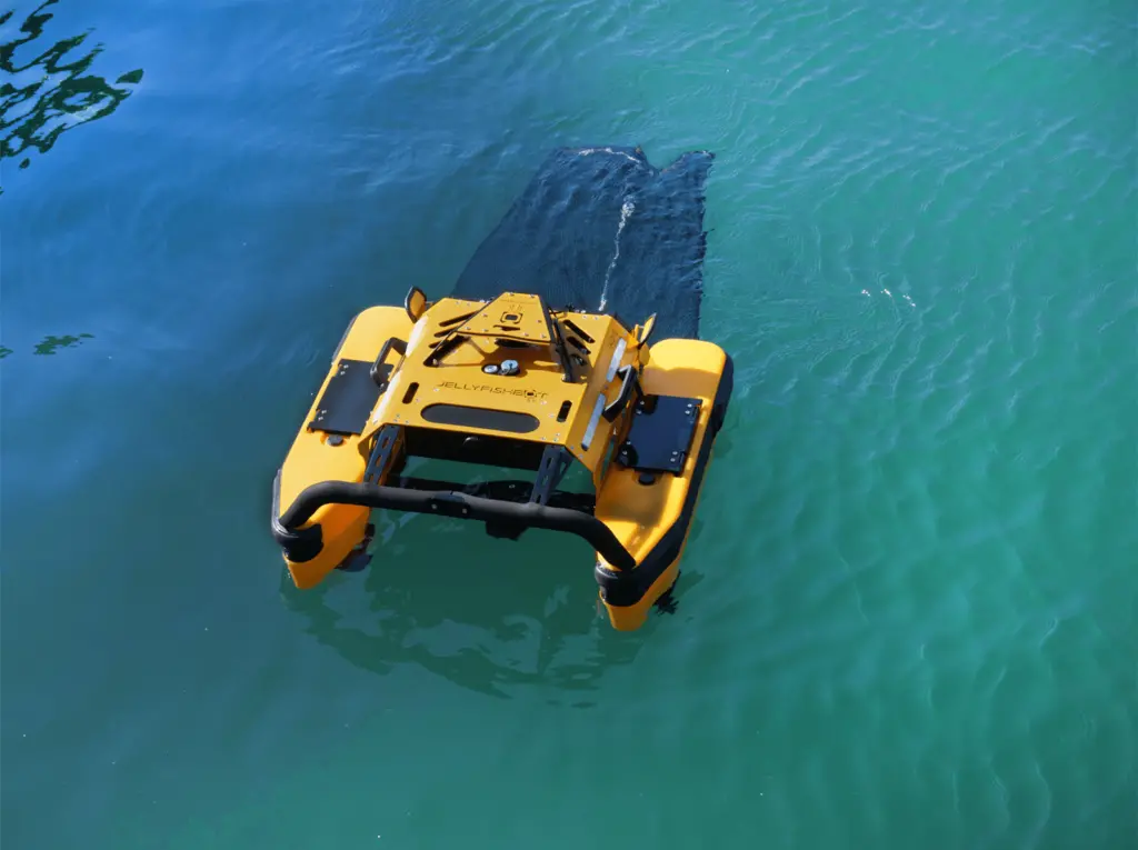 The Jellyfishbot can clean microplastics, oil, debris and almost any type of floating waste from waterways