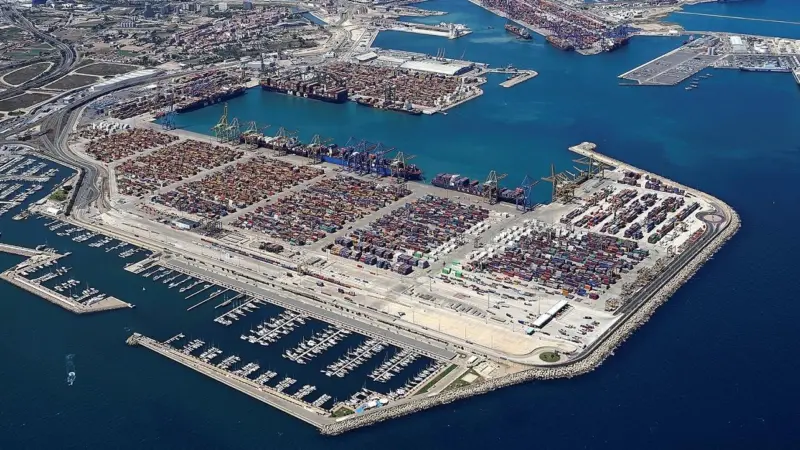 The Port of Valencia's first solar park will be built over a surface area of 6,420 square metres at the Príncipe Felipe dock