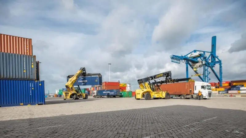 Hyster lift trucks portside