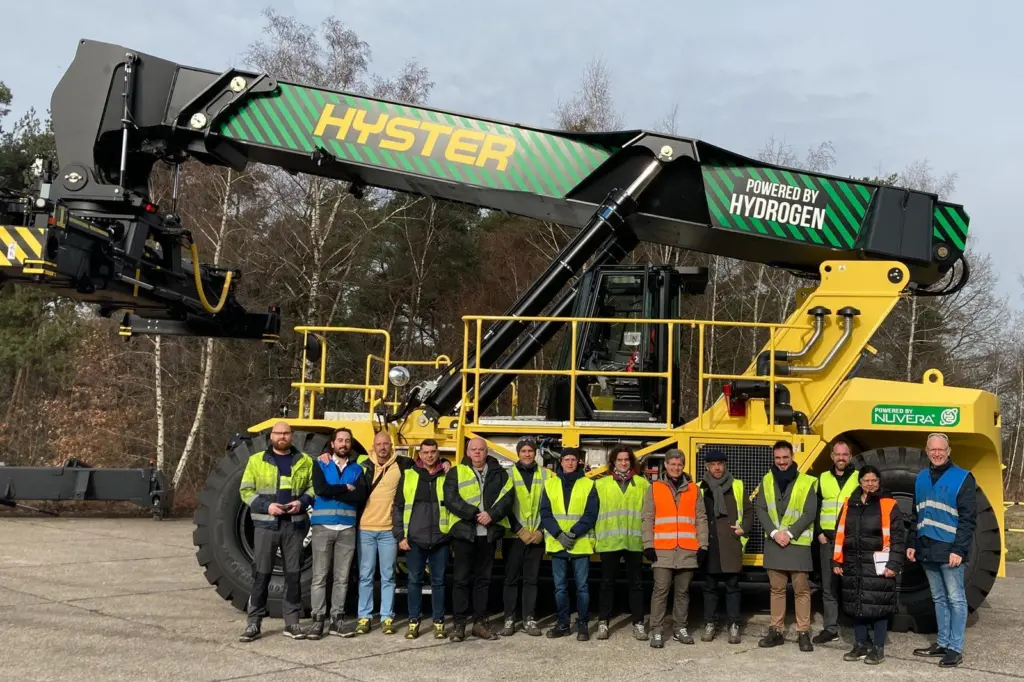 Hyster H2PORTS reach stacker Port of Valencia