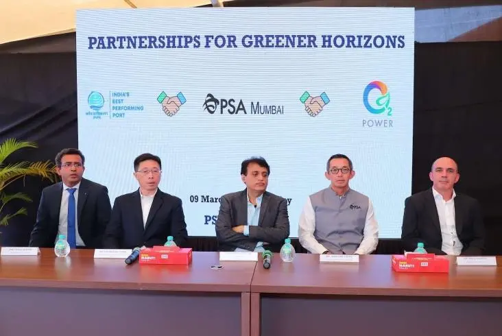 Signing of the MoU to create a new solar farm at PSA Mumbai