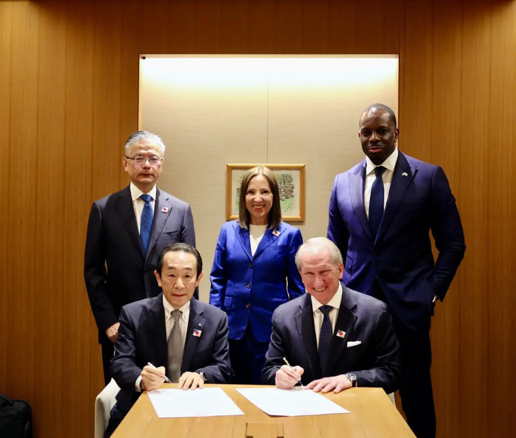 The ports of Los Angeles and Yokohama sign a green shipping corridor MoU