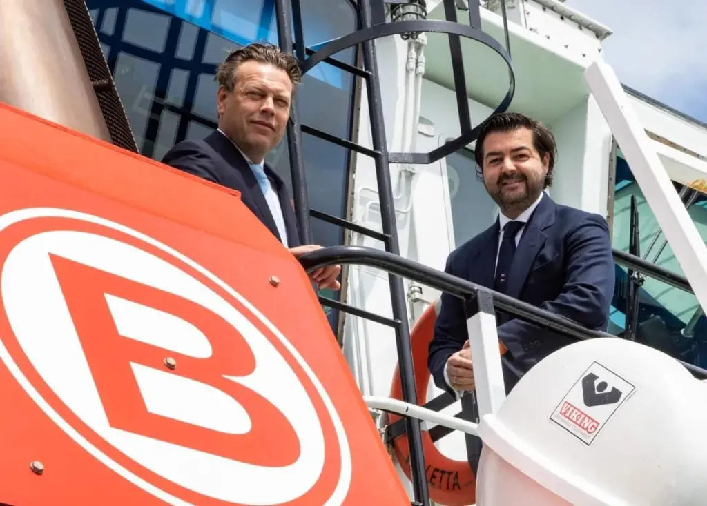 (l) Vicente Boluda Ceballos, vice chair of Boluda Towage and Arnout Damen, CEO of Damen Shipyards Group