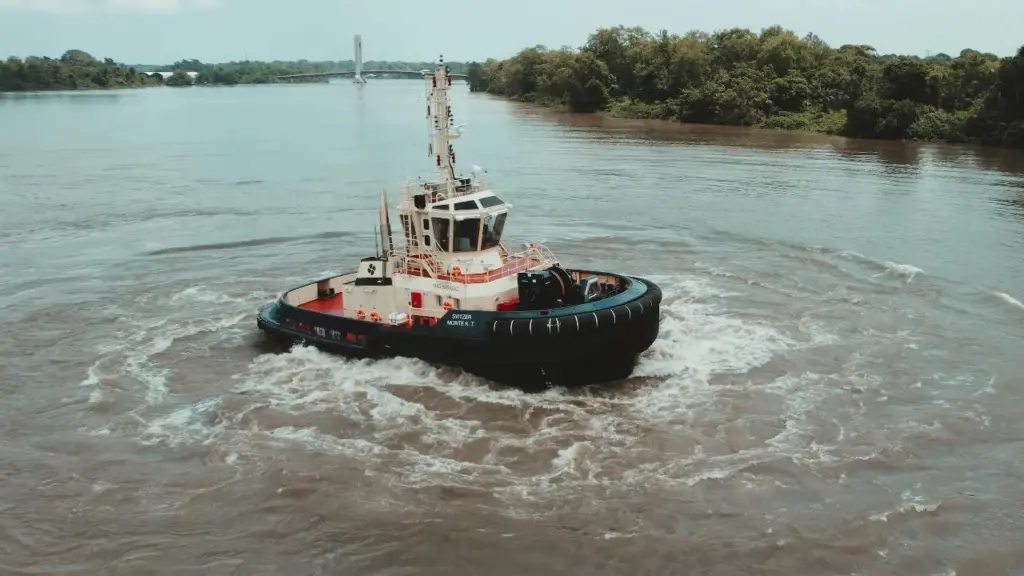 Svitzer tug