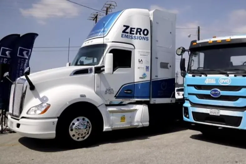 Zero-emission trucks at POLA