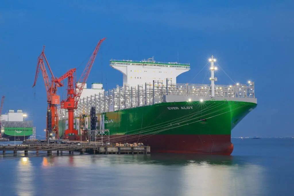 Evergreen takes delivery of a 24,000 teu container ship