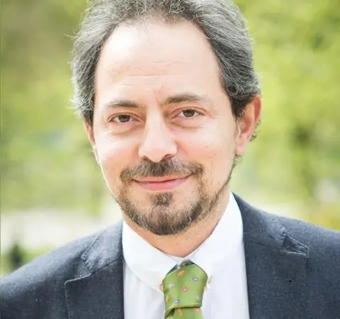 00_300300_99066_antonismichail_645458