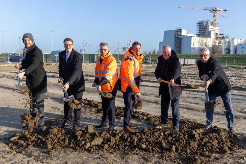 Ground-breaking ceremony for the new green hydrogen plant in Brake