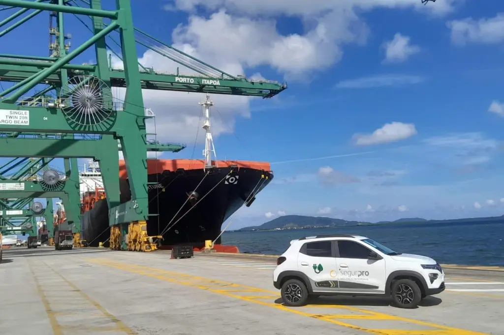 Porto Itapoá's electric security fleet