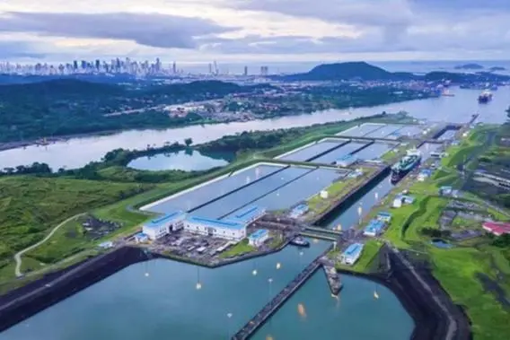 SafePilot P3 Navigation System for Panama Canal transits
