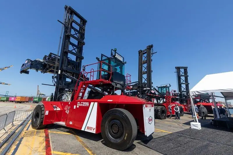 Yusen Electric Top Handler