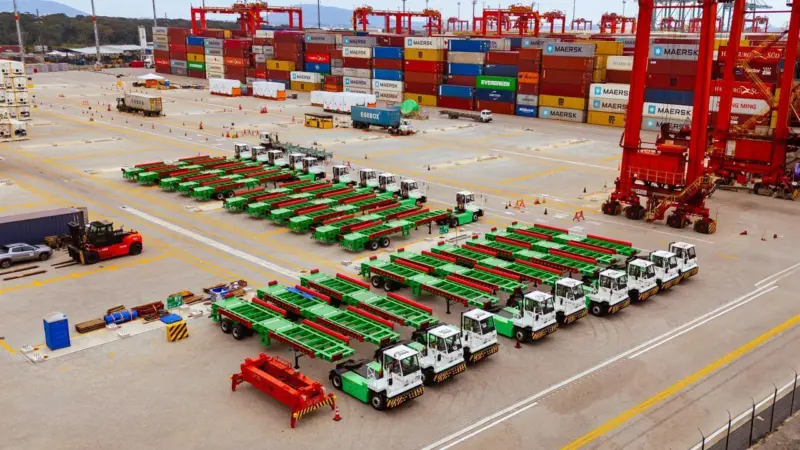 electric terminal tractors at Porto Itapoá in Brazil