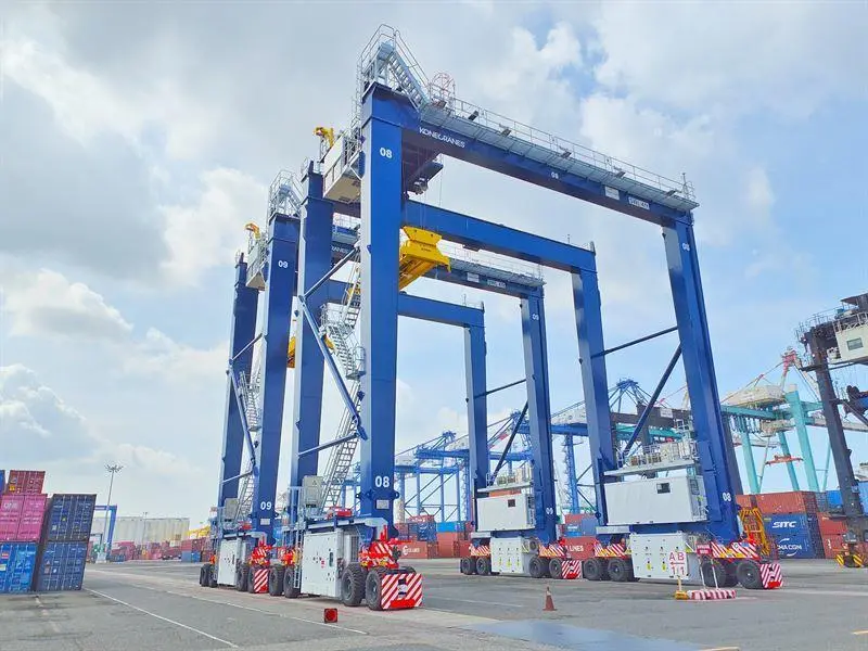 Konecranes hybrid RTGs