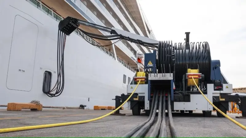 Cavotec PowerMove shorepower system