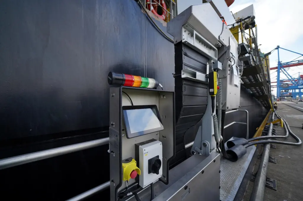 The picture shows the shore power test taking place with MSC Athens on the quayside at HHLA CTA
