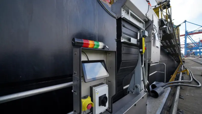 The picture shows the shore power test taking place with MSC Athens on the quayside at HHLA CTA