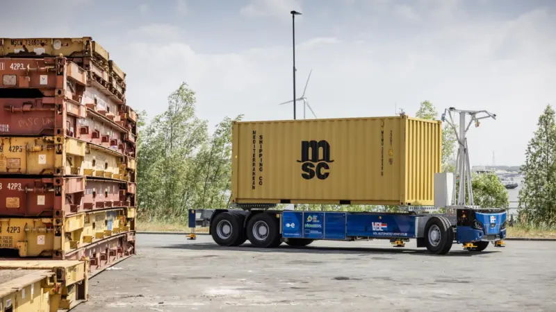 The image shows the demo of the self-driving, zero-emission shuttle at Medrepair