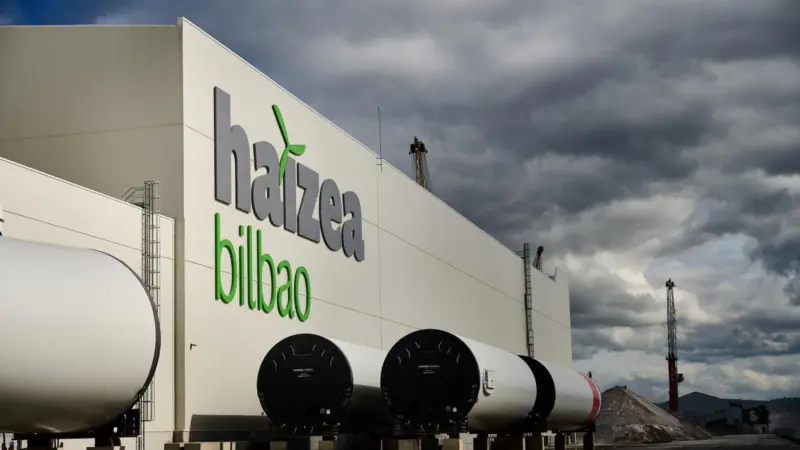 Render of a warehouse with haizea bilbao written on the side