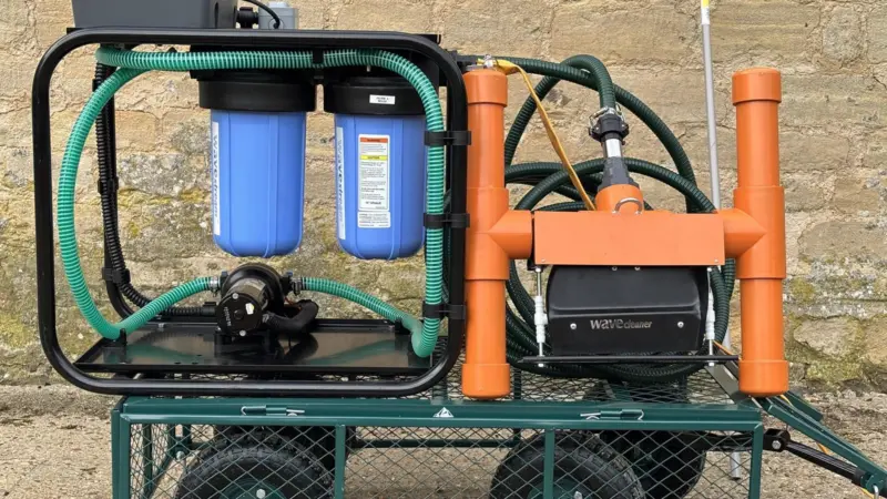 A close up of the Wavecleaner VAC on a trolley