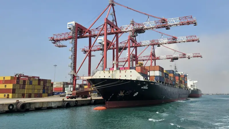 Ship-to-shore cranes at Dakshin Bharat Gateway Terminal
