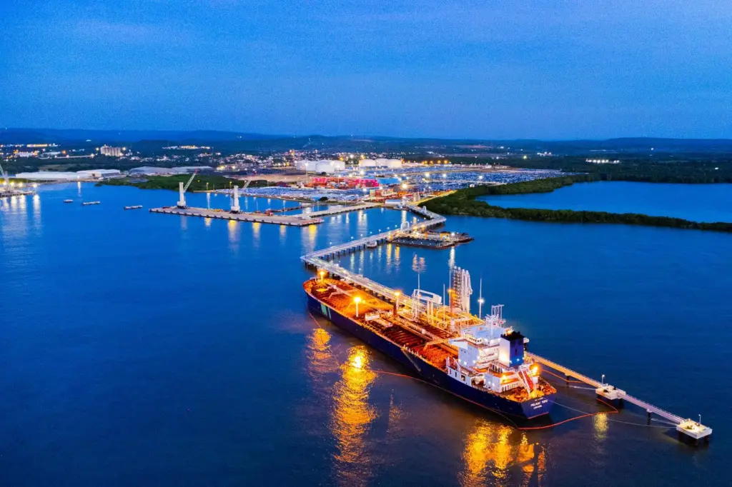 Puerto Bahía’s LNG import terminal in Cartagena Bay, Colombia by night