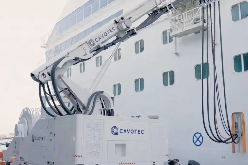 Cavotec PowerMove shore power system