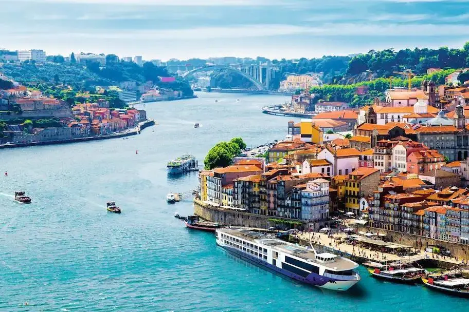 A render image of the new CDS River Cruise 135 vessel