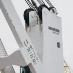 MacGregor electric crane