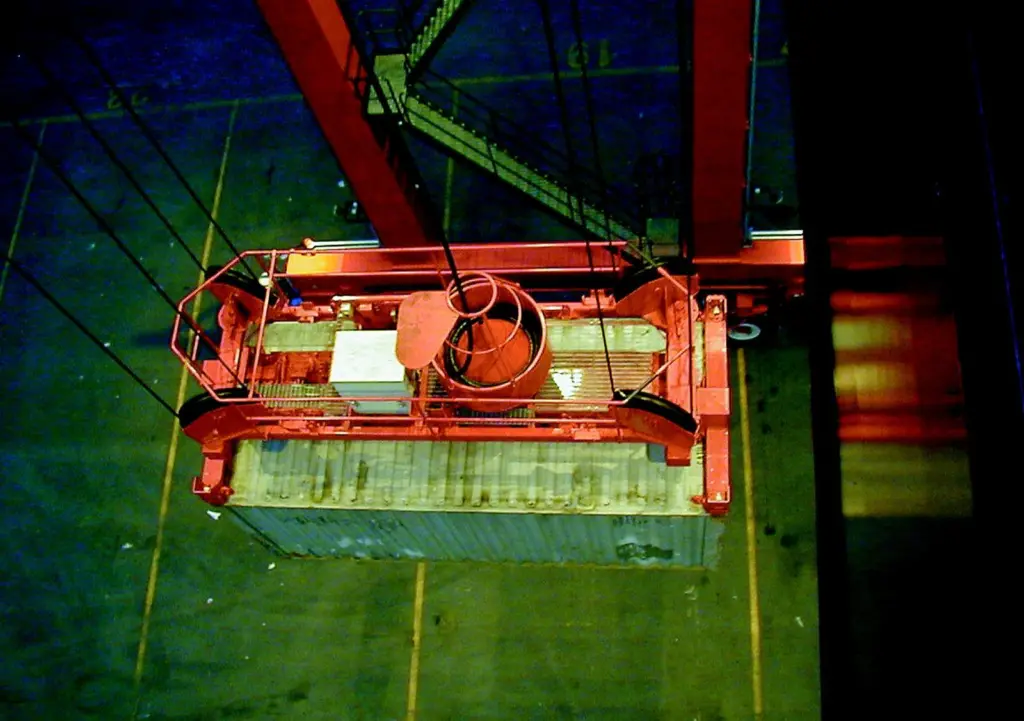 Konecranes RTG delivery to Port of Houston: 10 delivered last year, five more in April