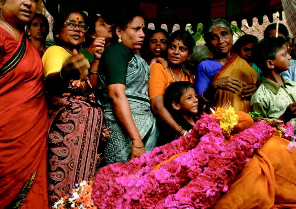 India: some weeks of wages and funeral costs