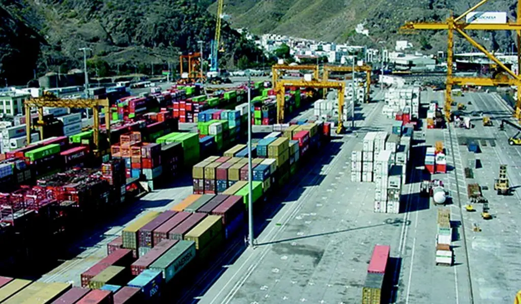 Capsa: transhipment boxes in future?