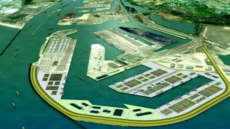 Maasvlakte 2: &euro;2.575 billion project: State takes 33.3%