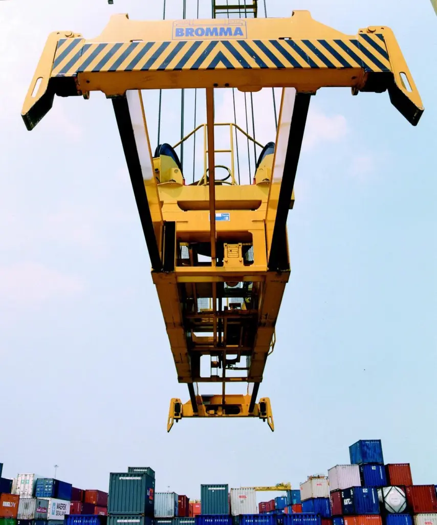 Brommas Marathon all-electric YSX45E: ZPMC have ordered 38