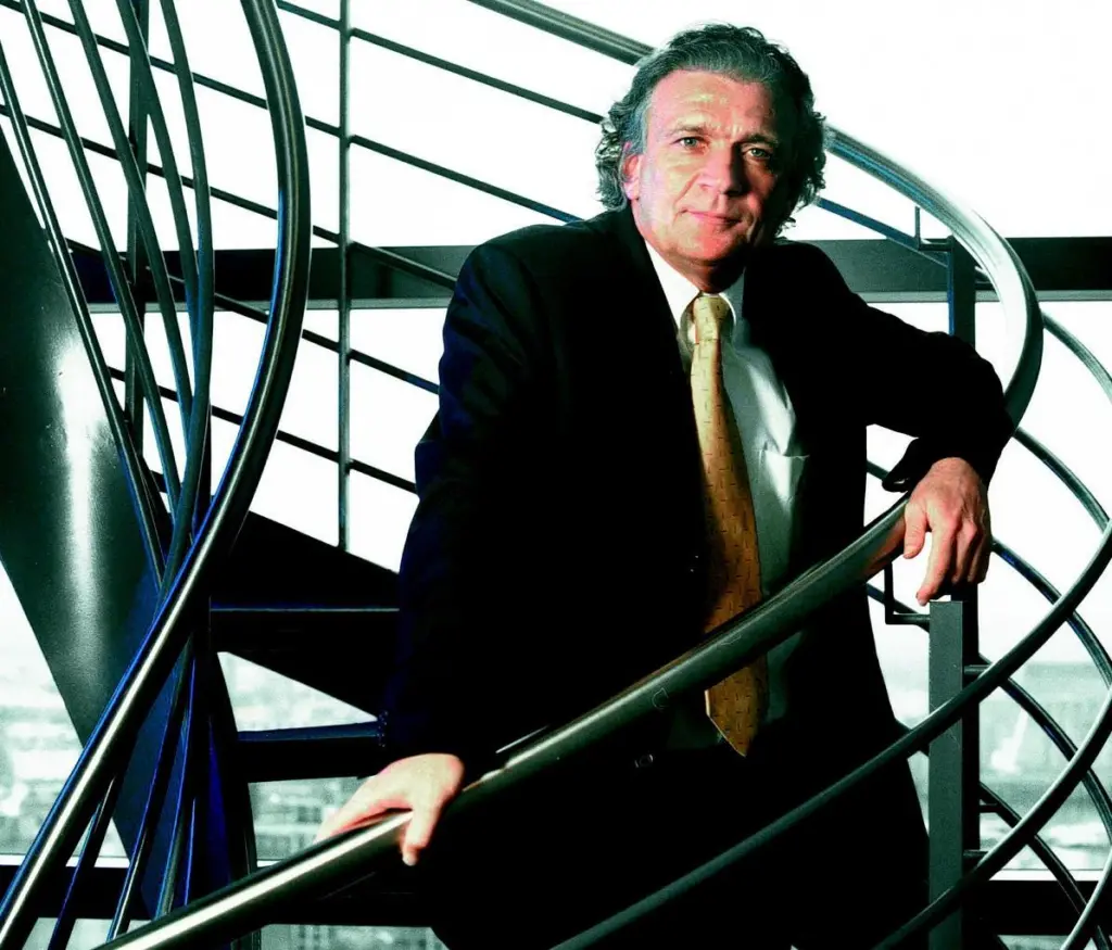 Willem Scholten: acted outside jurisdiction
