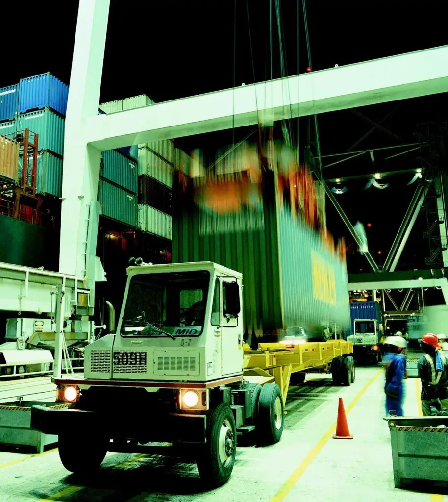 Savannahs Garden City Terminal: everything - equipment, personnel and technology - located in one super terminal