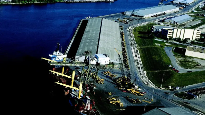 Port of Houston is one of a growing number of ports that has combined AIS with VTS