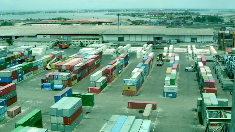 Vridi Container Terminal at Abidjan where the Ledeco project has been shelved