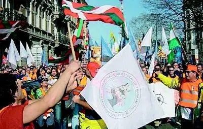 Dockers protesting against the Directive drew Europe-wide media attention