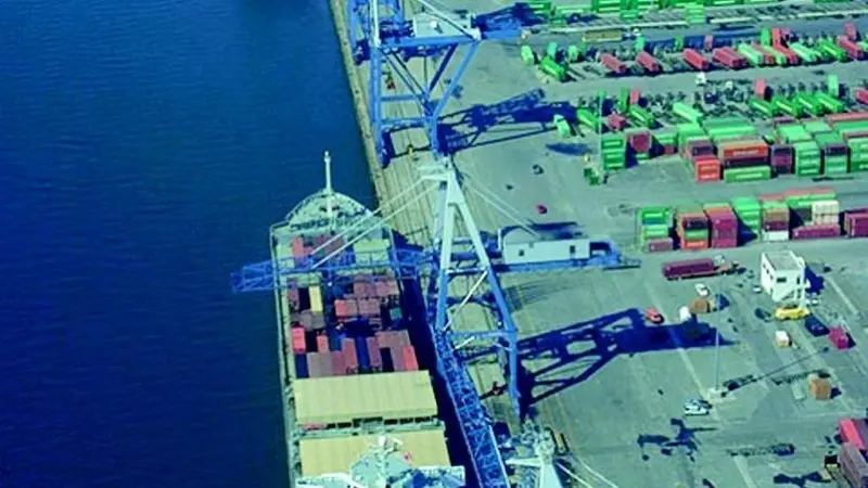 Charleston: expanding but competition feared from neighbour