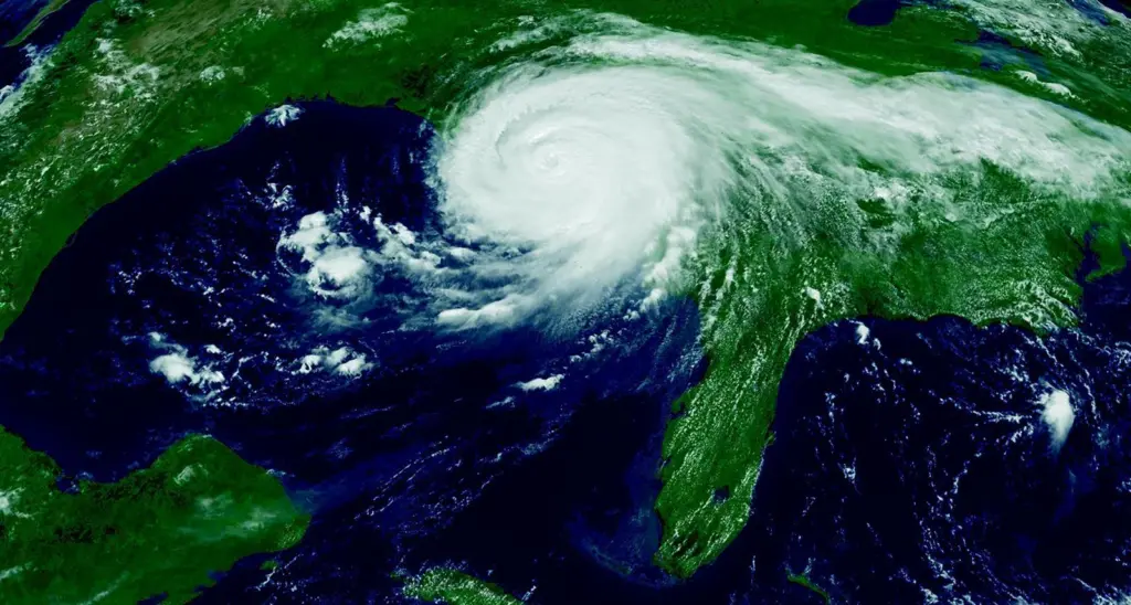 Katrina: new sensitivities to storm and earthquake risks 9/11 spawned newcowers