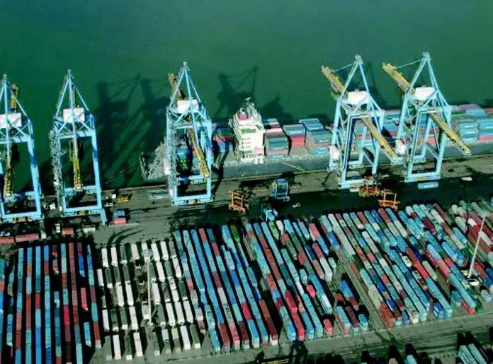 Port 2000 - 1.4km of new quay inaugurated