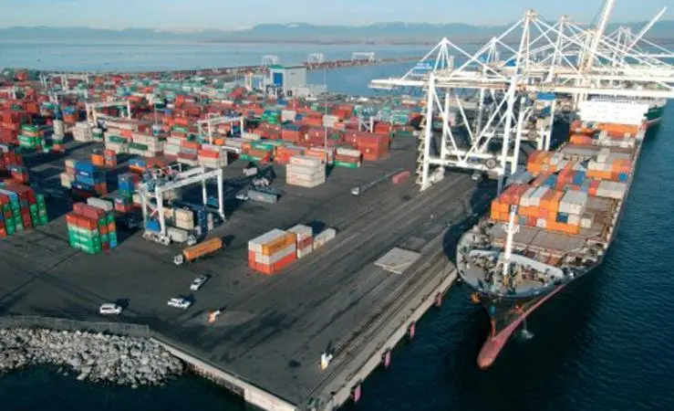 00_93474_Port_on_Investors_Radar