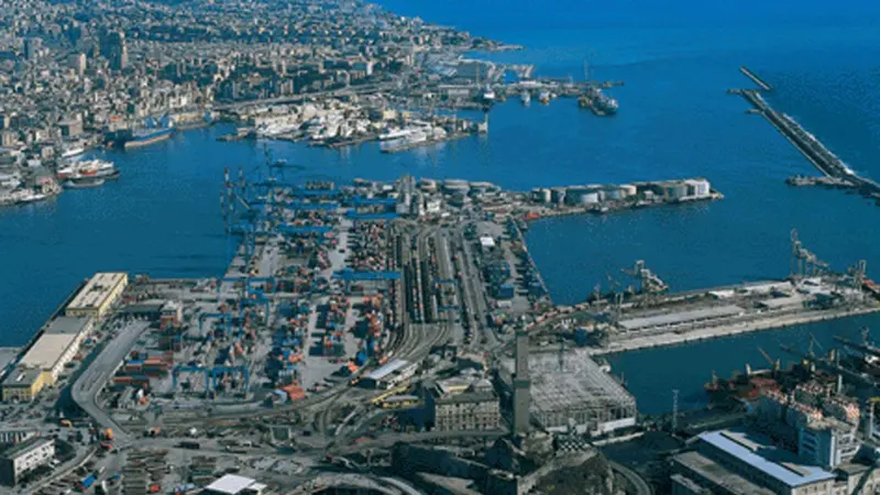 Boxport blues: container terminals like SECH, pictured here, are finding the tyre shortage particularly difficult
