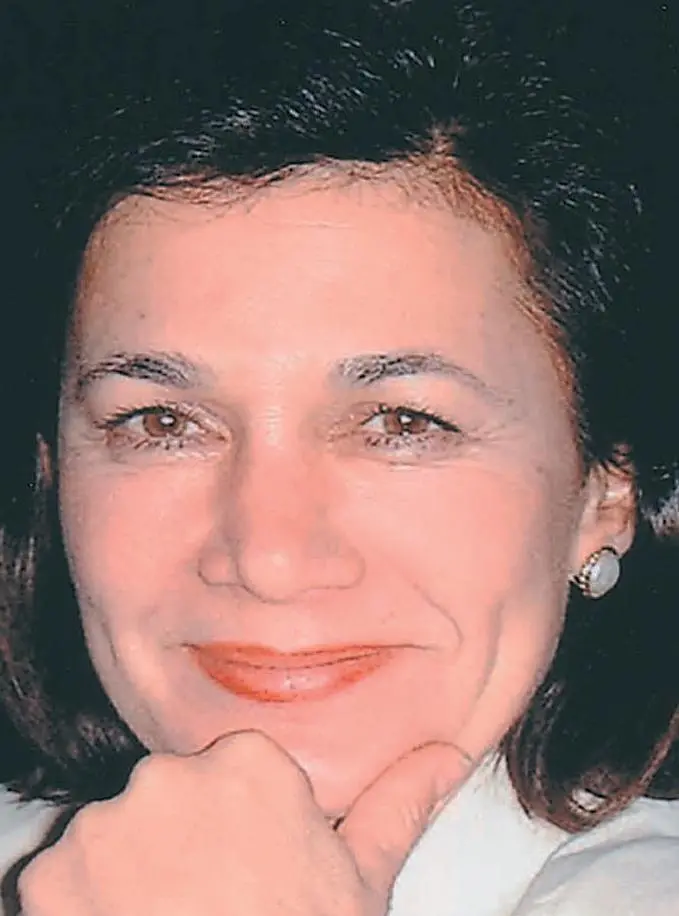 00_93864_cecilia