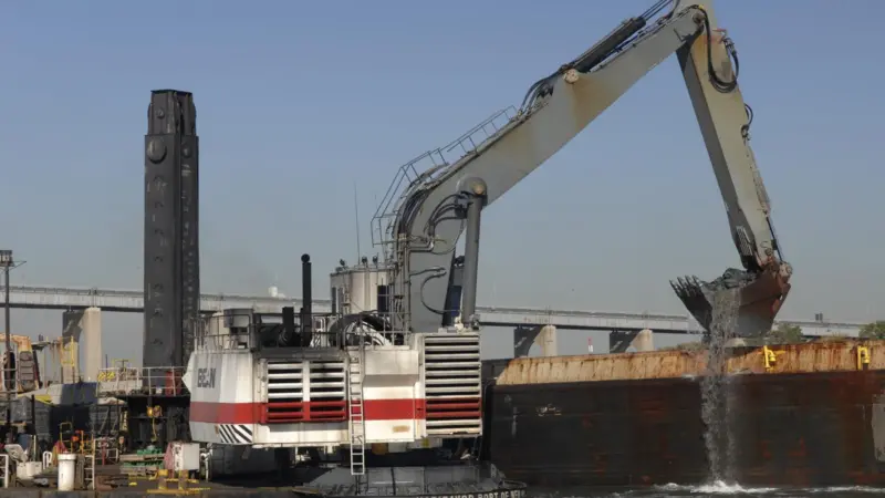 Port Strategy: Raising the Bayonne Bridge will be a tough and costly job