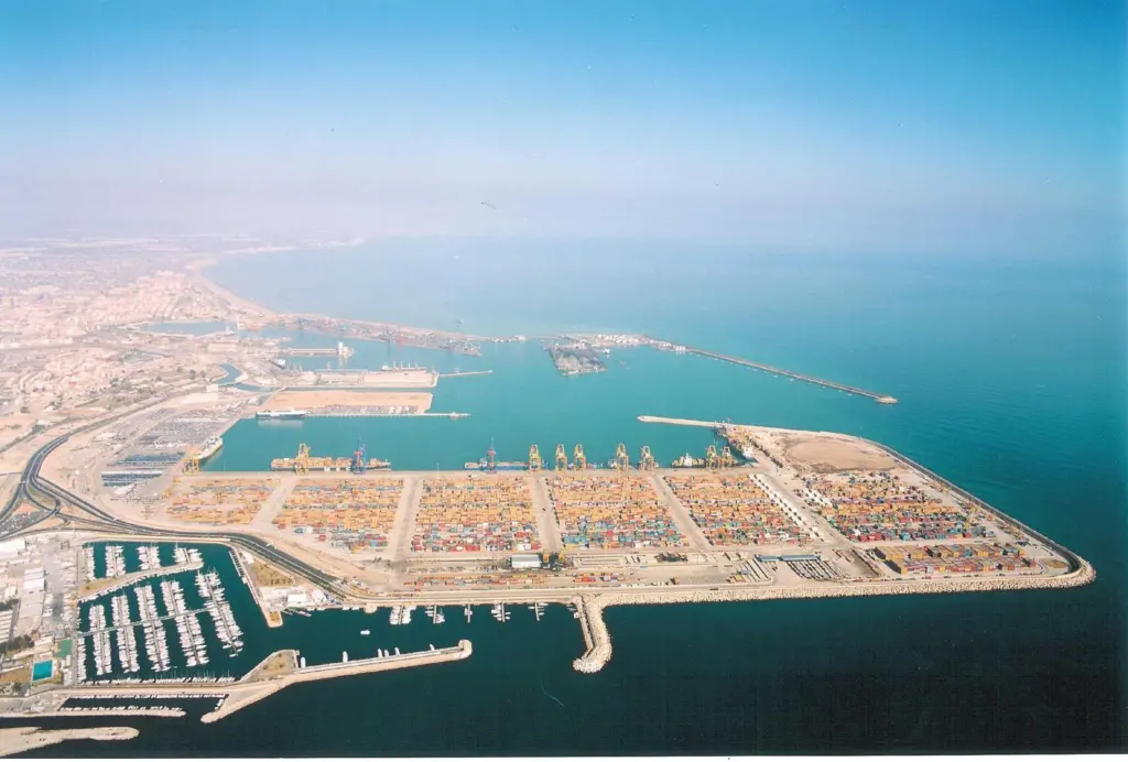 Valencia_-_MarVal4.jpg