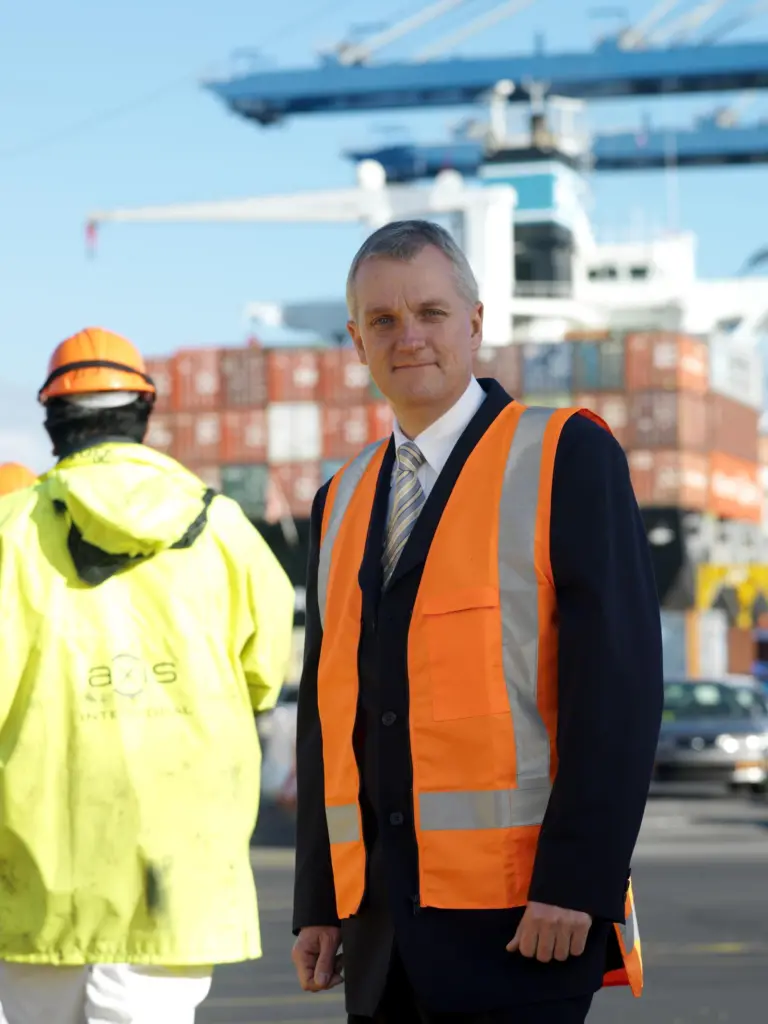 Port Strategy - Ports of Auckland chief executive Jens Madsen faces a labour rebellion