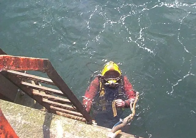 Port Strategy: IICORR's hinged bracket does away with the need for underwater welding
