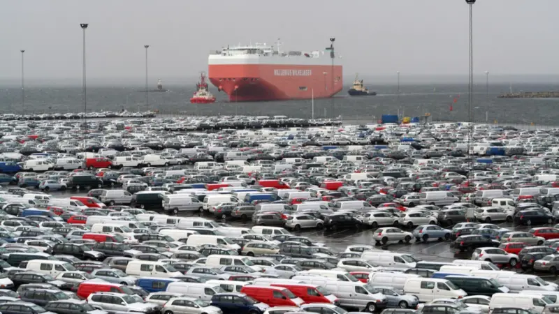 Port Strategy: CMP Torrens arriving at terminal